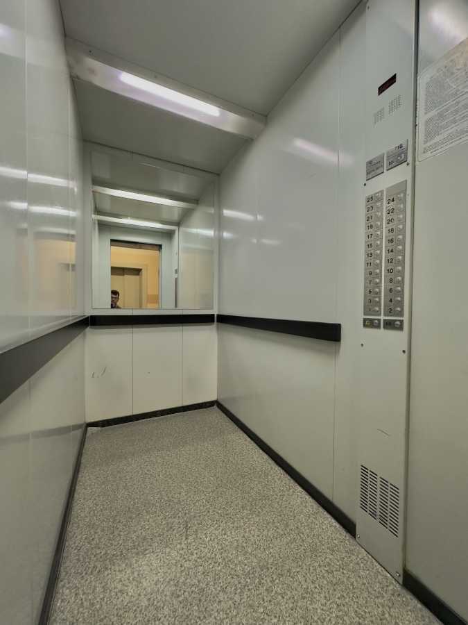 Продаж 1-кімнатної квартири 51.3 м², Юрія Шумського вул., 1