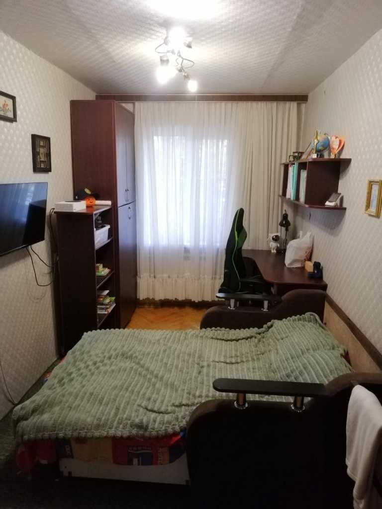 Продажа 3-комнатной квартиры 56.8 м², Червонопільська, 16