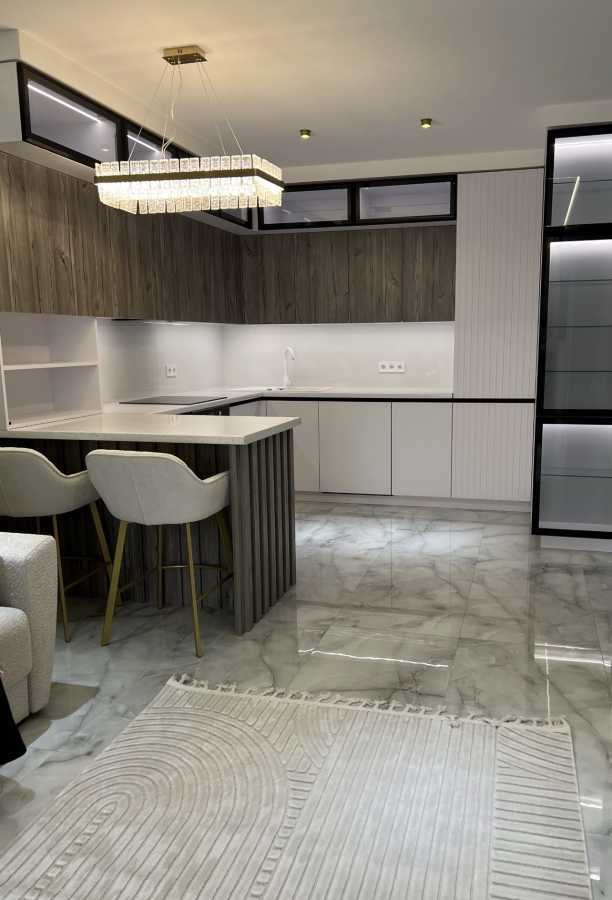 Аренда 1-комнатной квартиры 41 м², Михаила Максимовича ул.