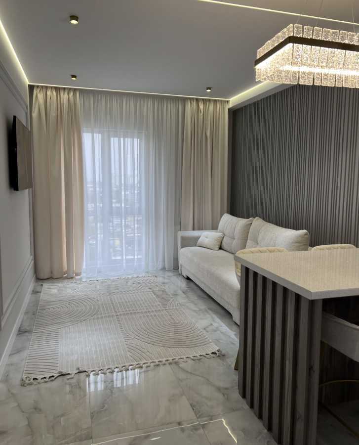 Аренда 1-комнатной квартиры 41 м², Михаила Максимовича ул.