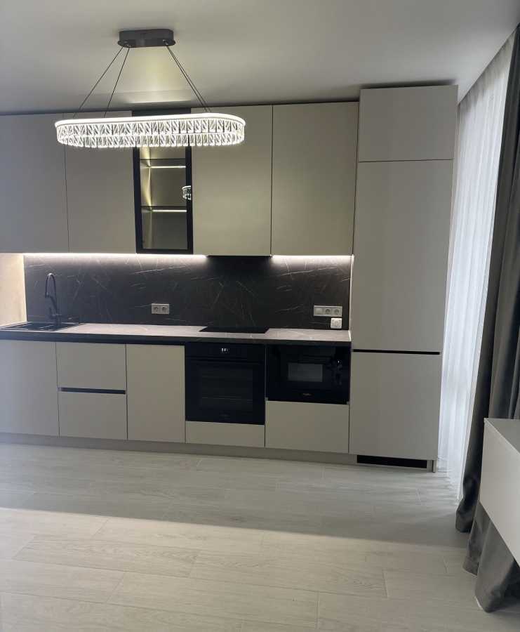 Аренда 1-комнатной квартиры 40 м², Днепровская наб.