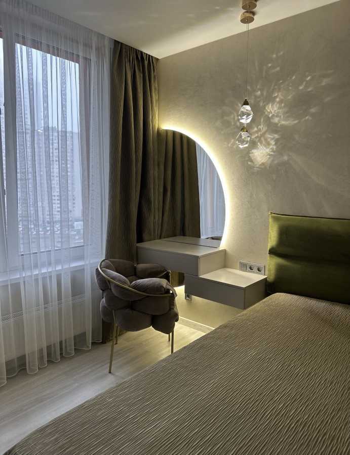 Аренда 1-комнатной квартиры 40 м², Днепровская наб.