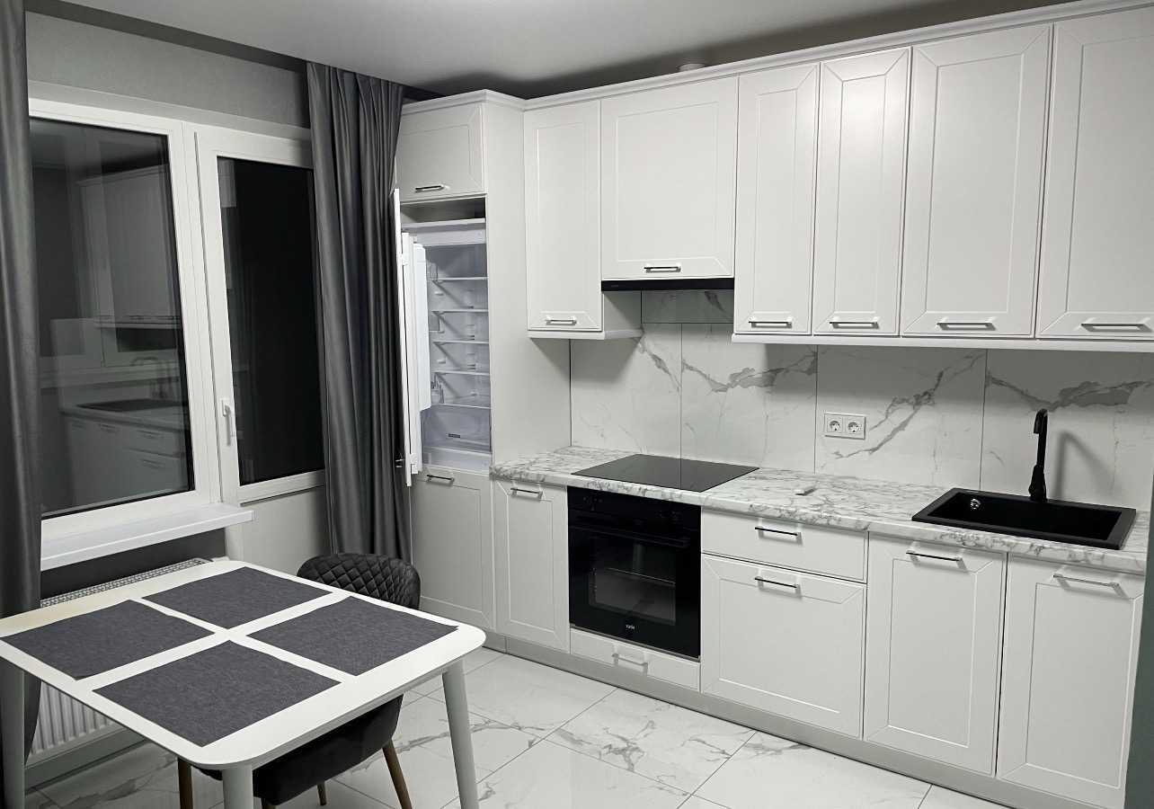 Аренда 1-комнатной квартиры 45 м², Бориса Гмыри ул.