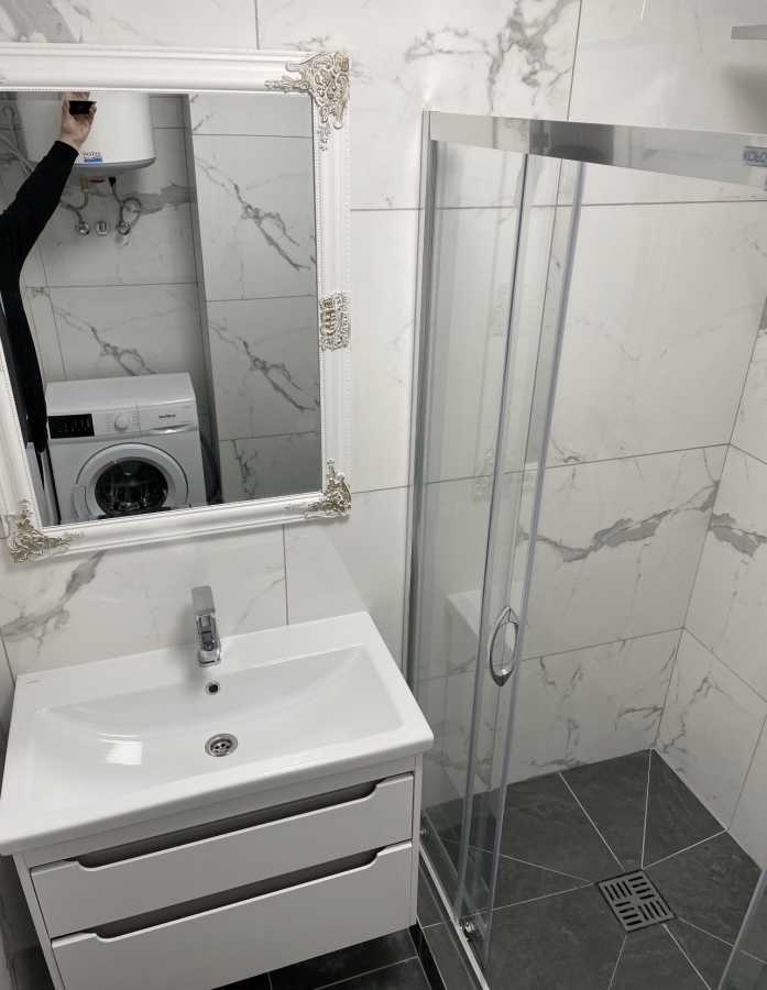 Аренда 1-комнатной квартиры 45 м², Бориса Гмыри ул.