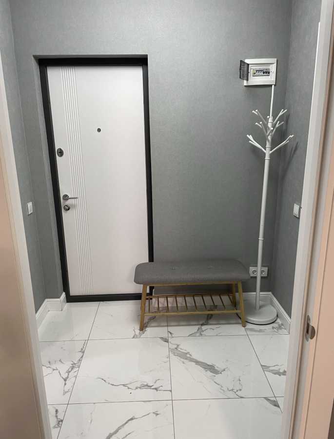 Аренда 1-комнатной квартиры 48 м², Ревуцкого ул.