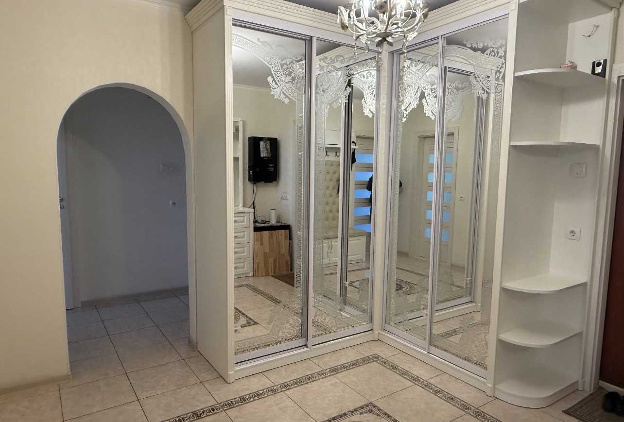 Аренда 2-комнатной квартиры 74 м², Науки просп.