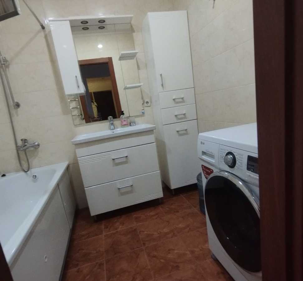 Аренда 3-комнатной квартиры 97 м², Здолбуновская ул.