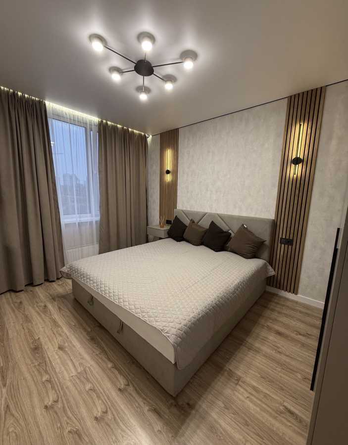 Аренда 1-комнатной квартиры 44 м², Европейская пл., Союза