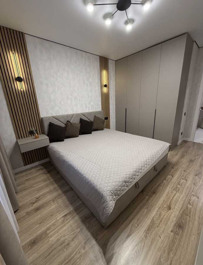 Аренда 1-комнатной квартиры 44 м², Европейская пл., Союза