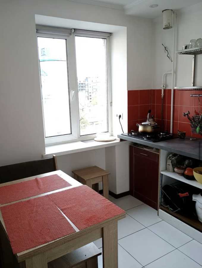 Аренда 2-комнатной квартиры 45 м², Почайнинская ул., 57/59