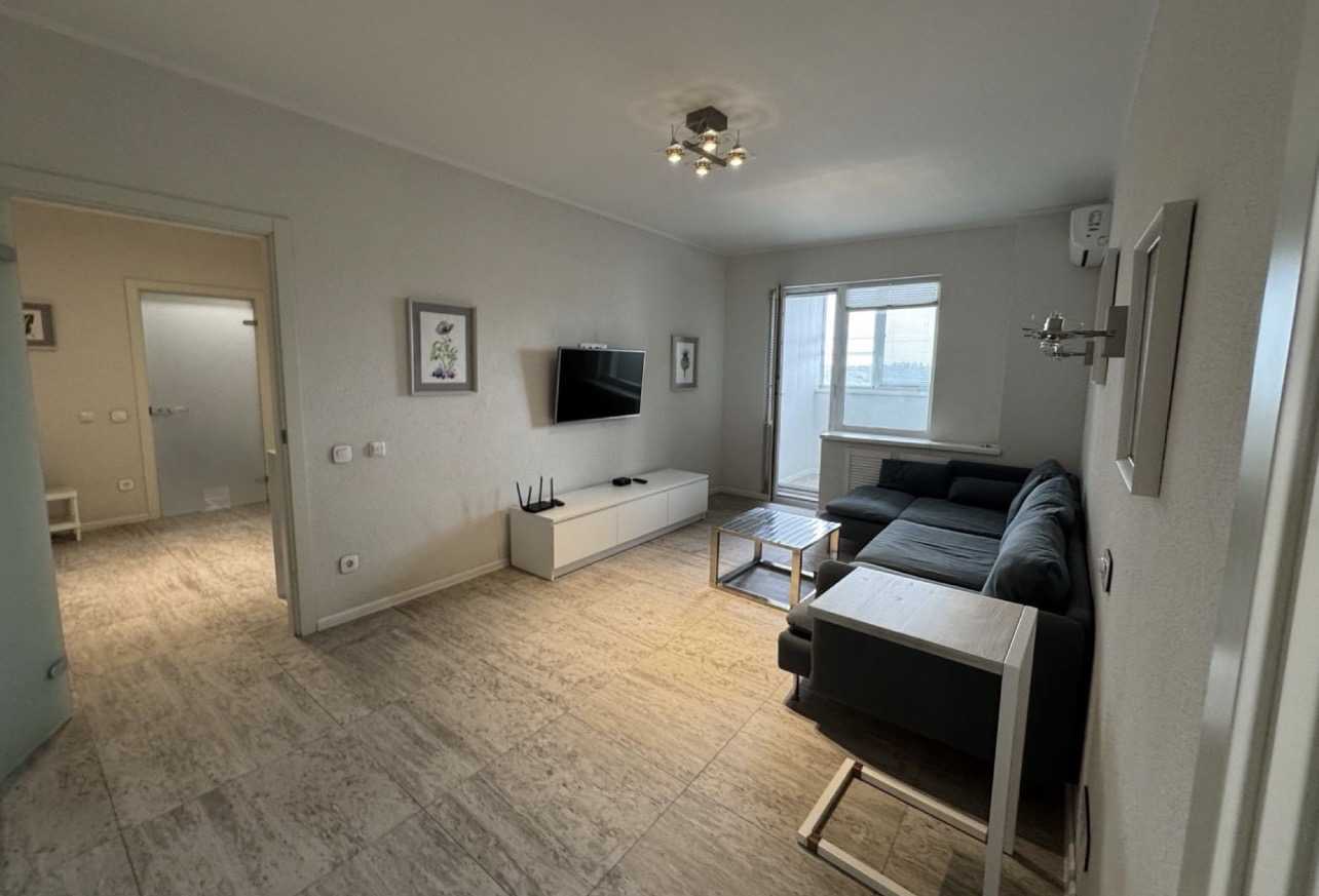 Аренда 3-комнатной квартиры 90 м², Науки просп.