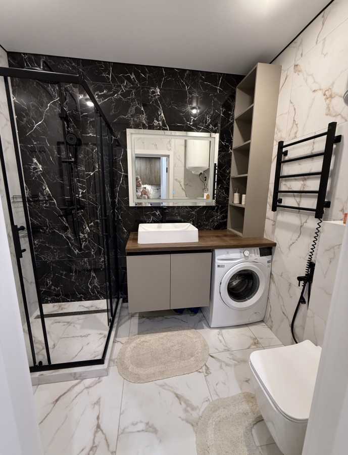 Аренда 1-комнатной квартиры 45 м², Европейская пл., Союза