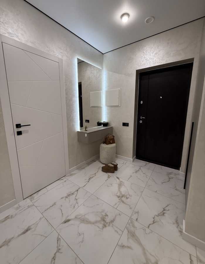 Аренда 1-комнатной квартиры 45 м², Европейская пл., Союза