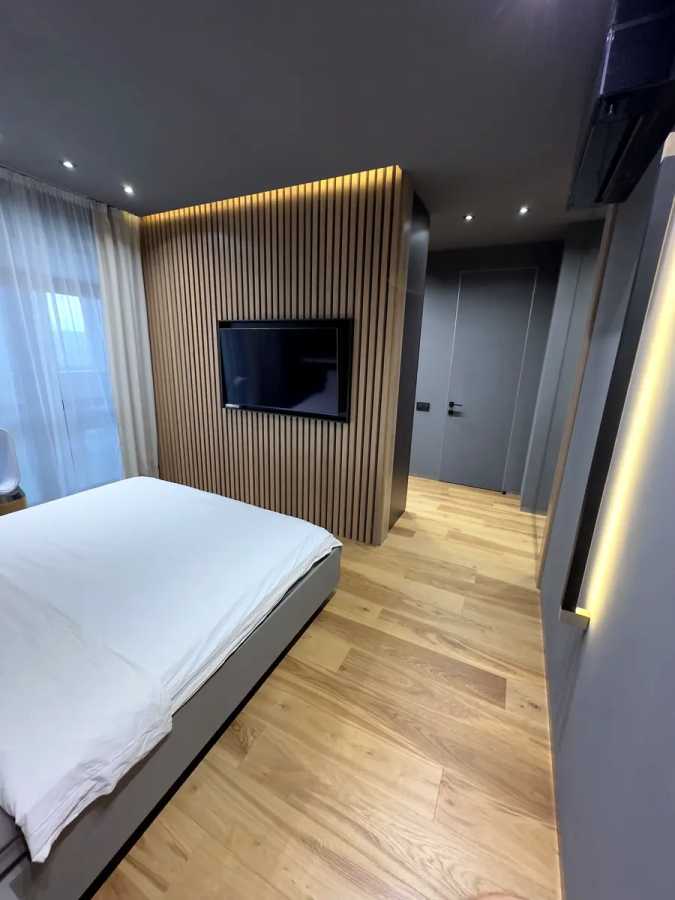 Продажа 2-комнатной квартиры 140 м², Юрия Шумского ул.