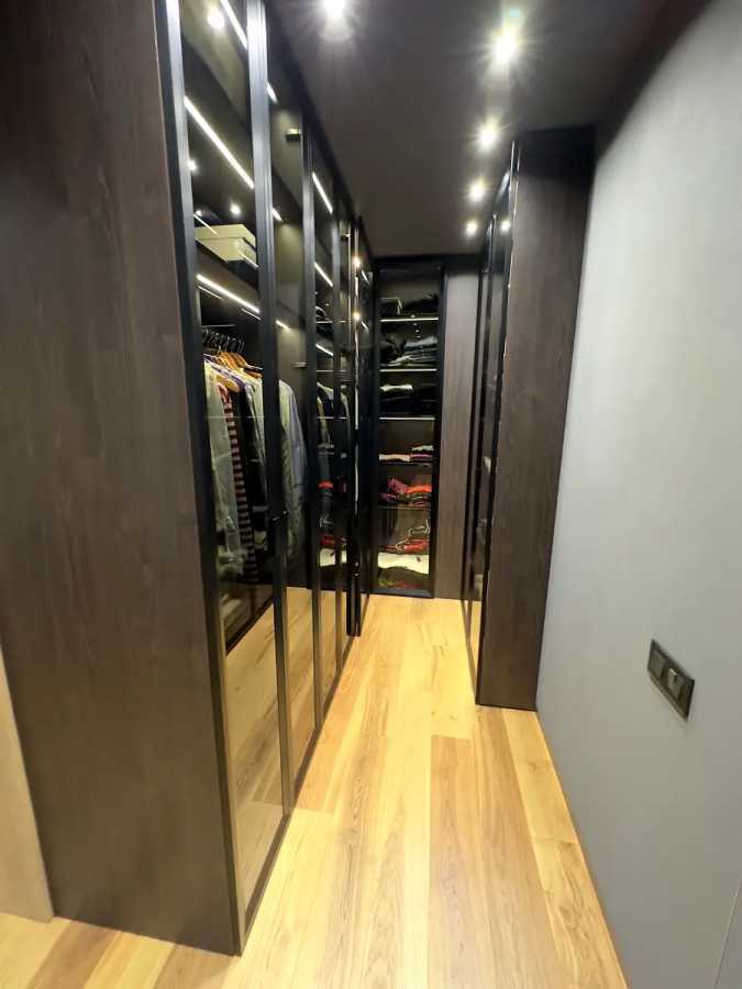 Продажа 2-комнатной квартиры 140 м², Юрия Шумского ул.