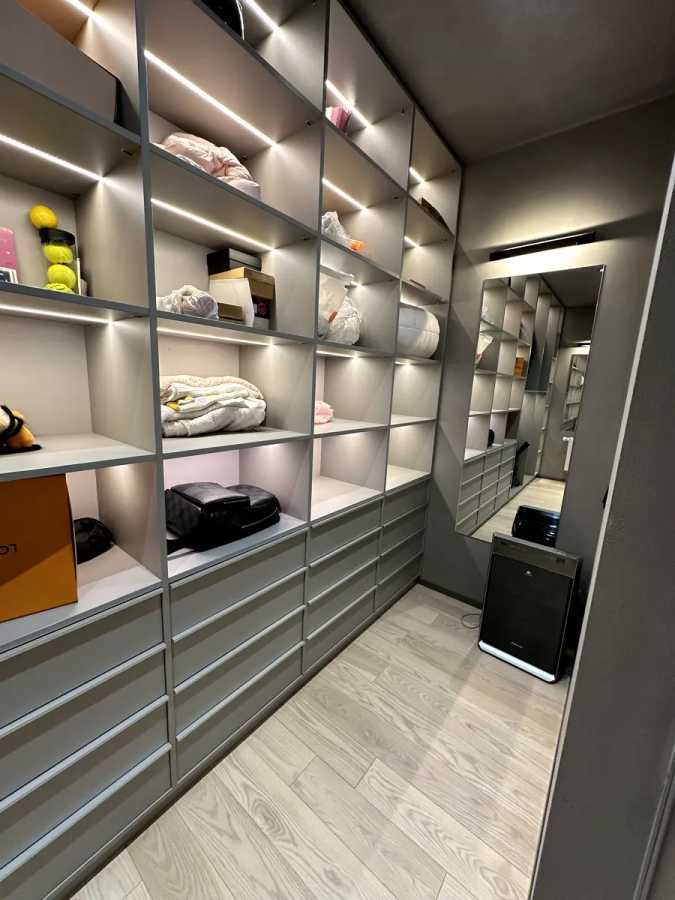 Продажа 2-комнатной квартиры 140 м², Юрия Шумского ул.