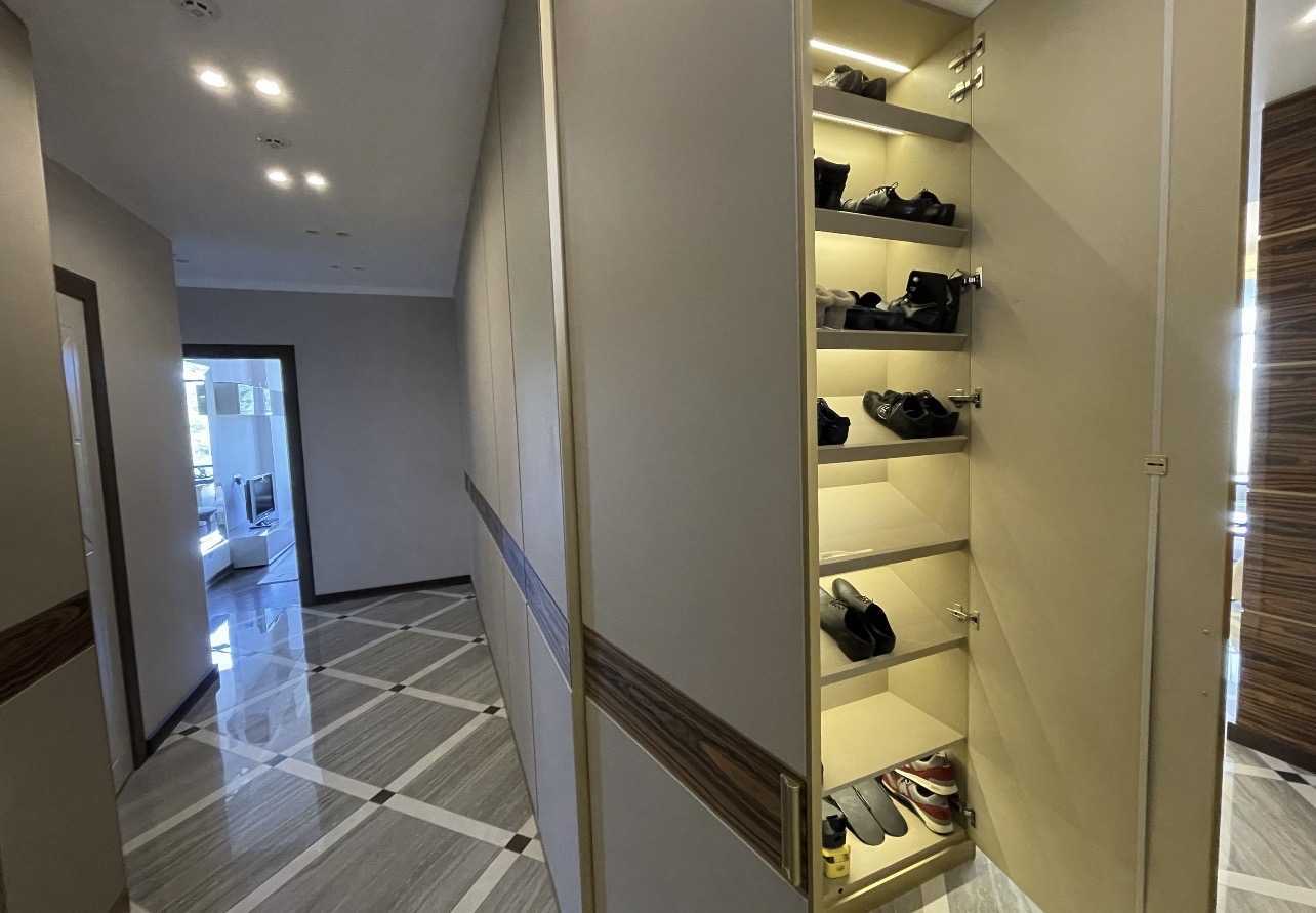 Продажа 4-комнатной квартиры 180 м², Болсуновская ул.