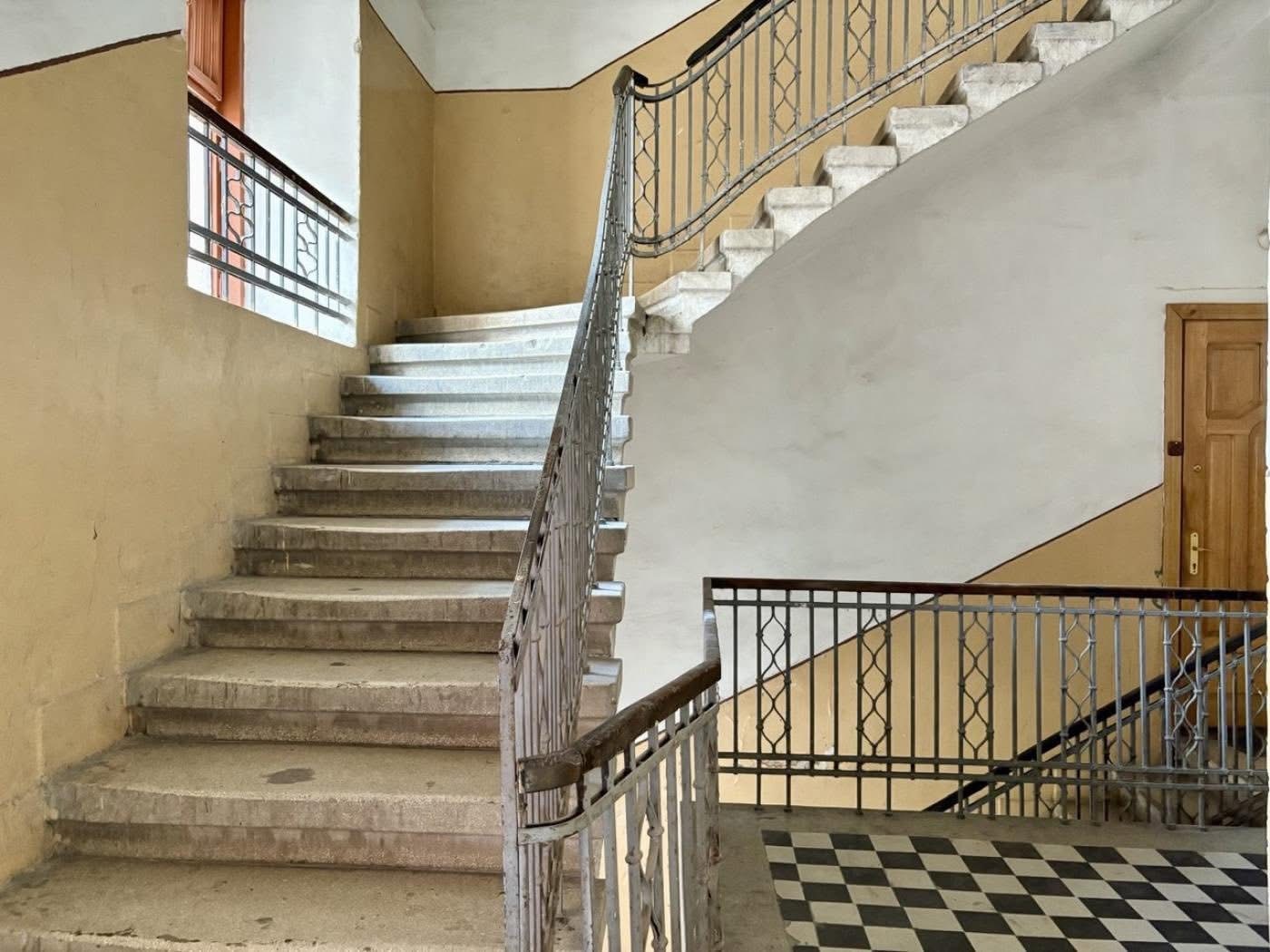 Продажа 2-комнатной квартиры 58.3 м², Можеста Менцинского ул., 1