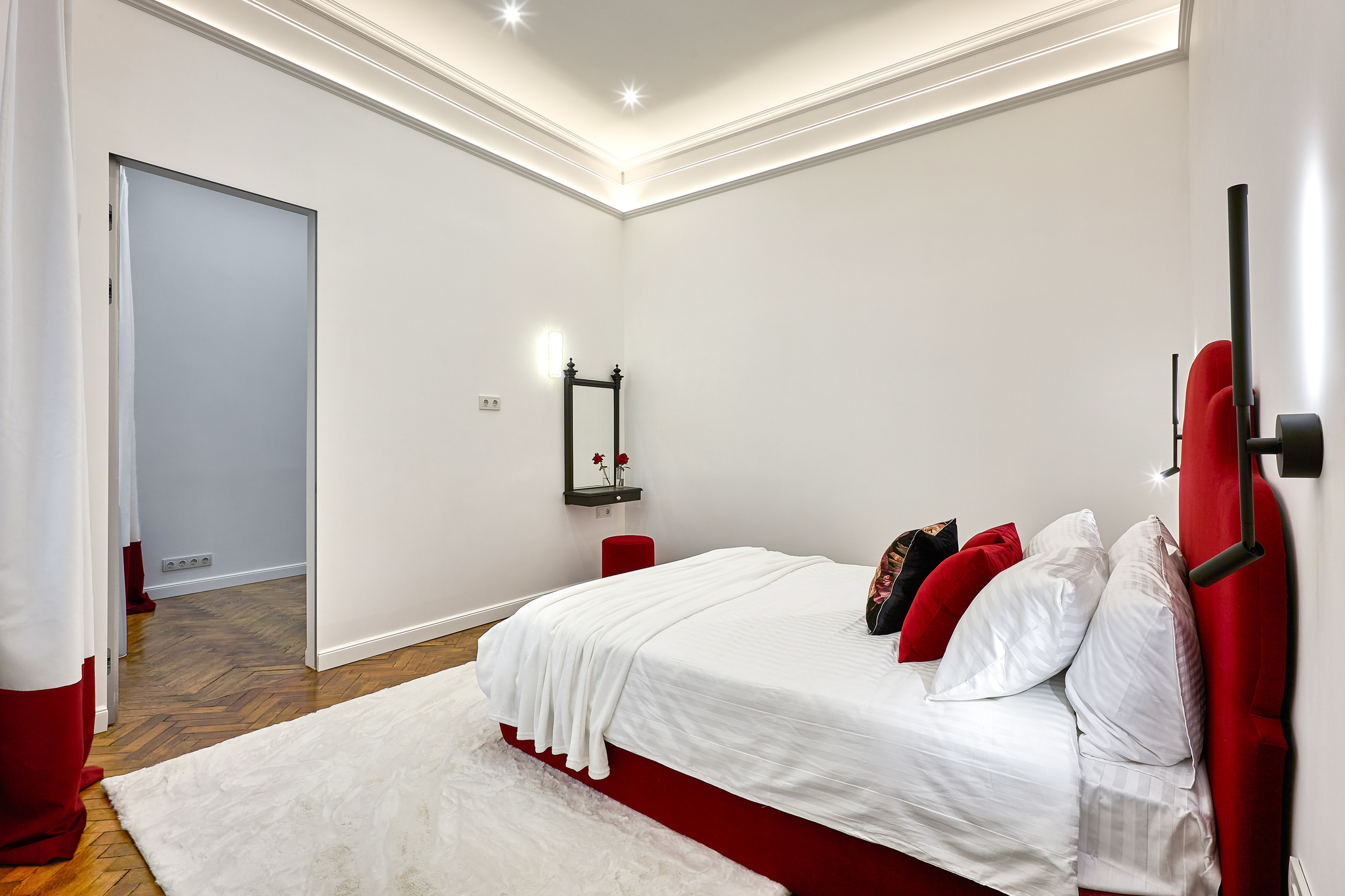 Продажа 2-комнатной квартиры 58.3 м², Можеста Менцинского ул., 1