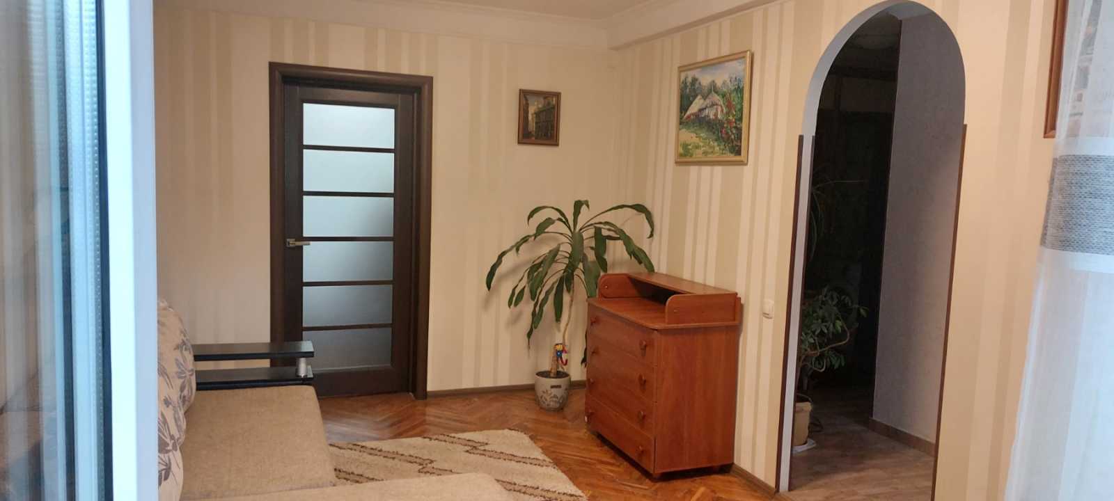 Продаж 2-кімнатної квартири 47 м², Героїв Севастополя вул., 10Б