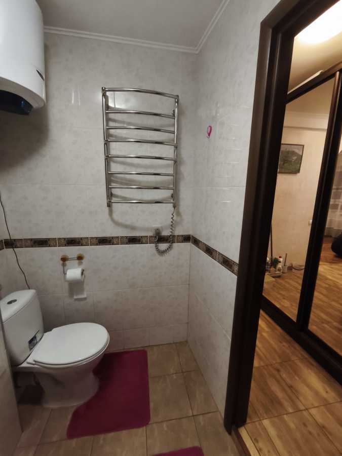 Продаж 2-кімнатної квартири 47 м², Героїв Севастополя вул., 10Б