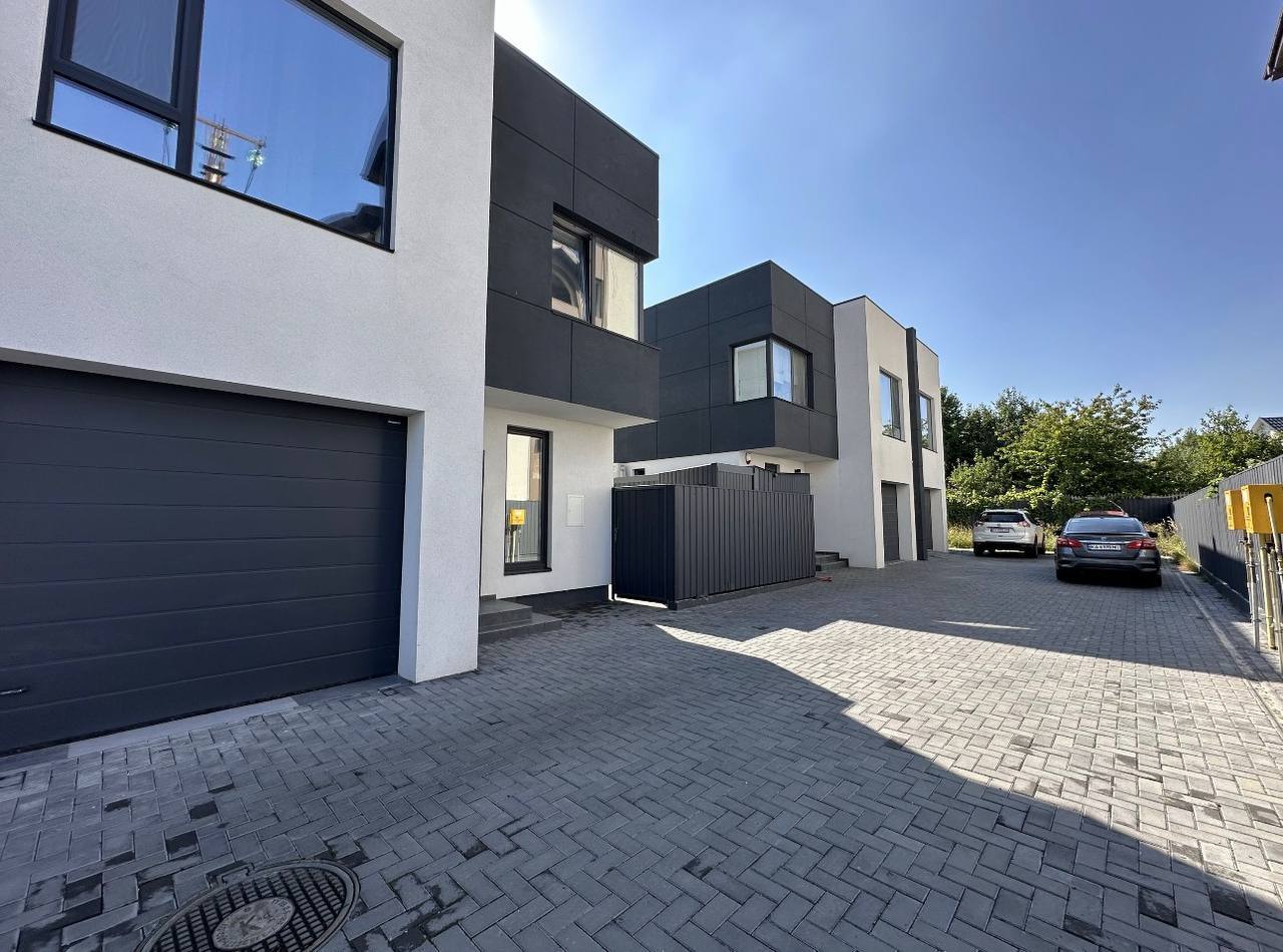 Продаж дуплексу 142 м², Каштанова вул.