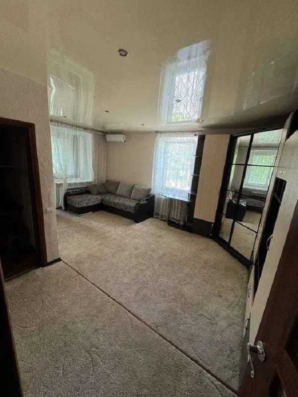 Продаж 1-кімнатної квартири 31 м², Соборності просп., 18