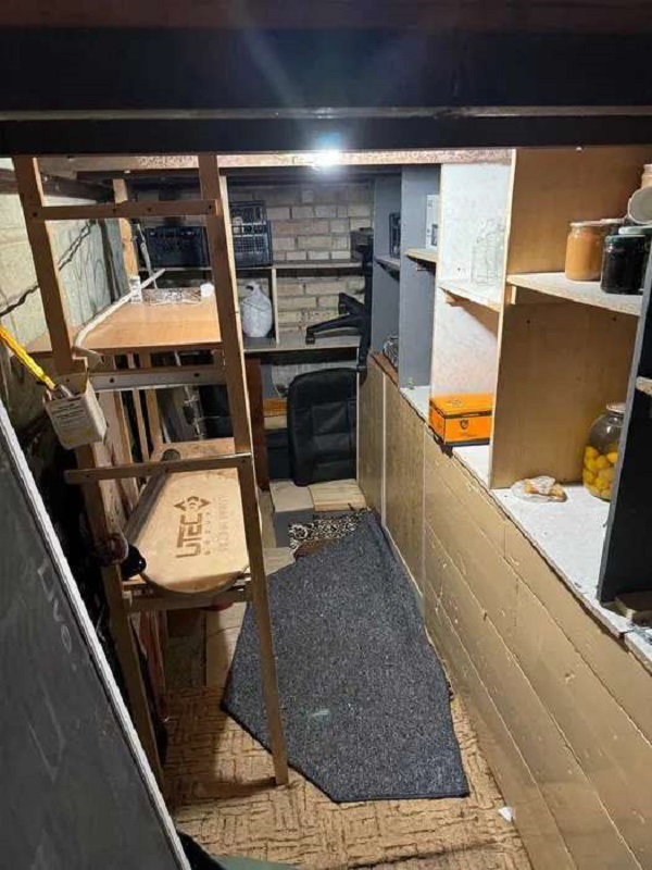 Продаж 1-кімнатної квартири 31 м², Соборності просп., 18