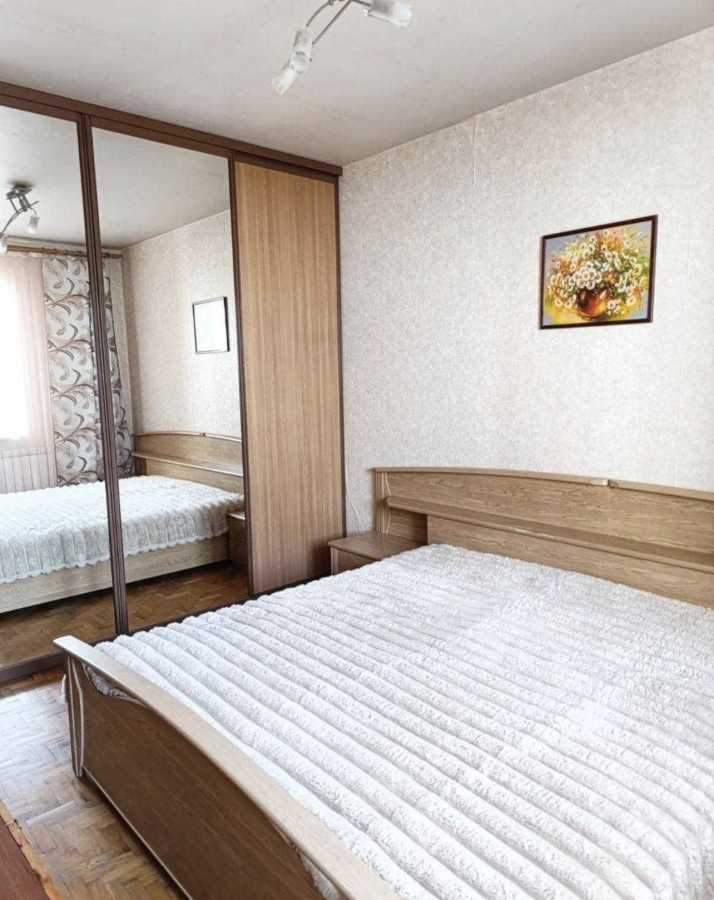 Аренда 3-комнатной квартиры 70 м², Академика Заболотного ул.