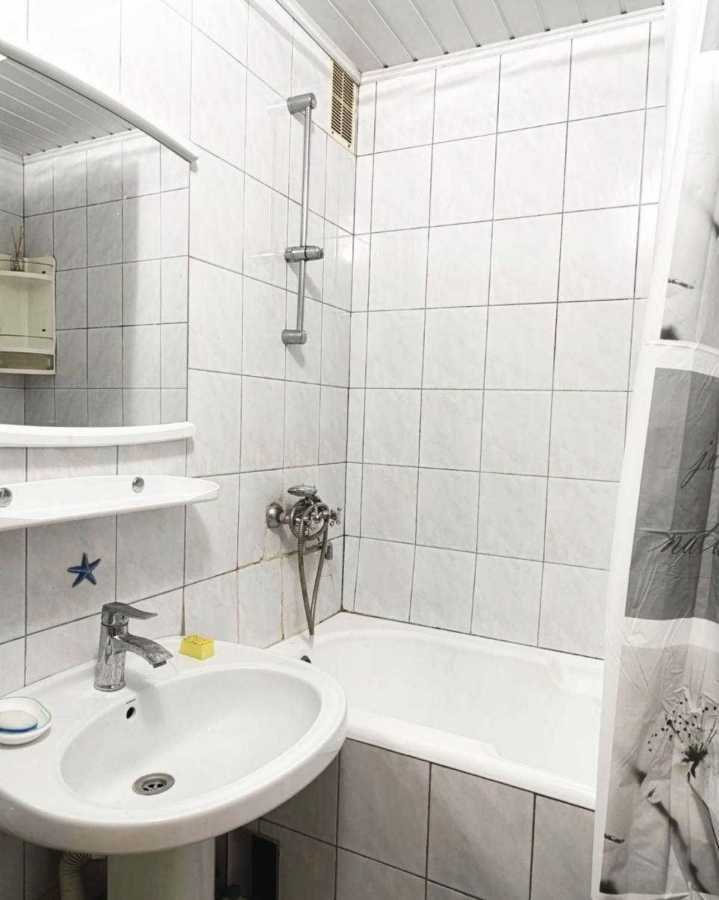 Аренда 3-комнатной квартиры 70 м², Академика Заболотного ул.