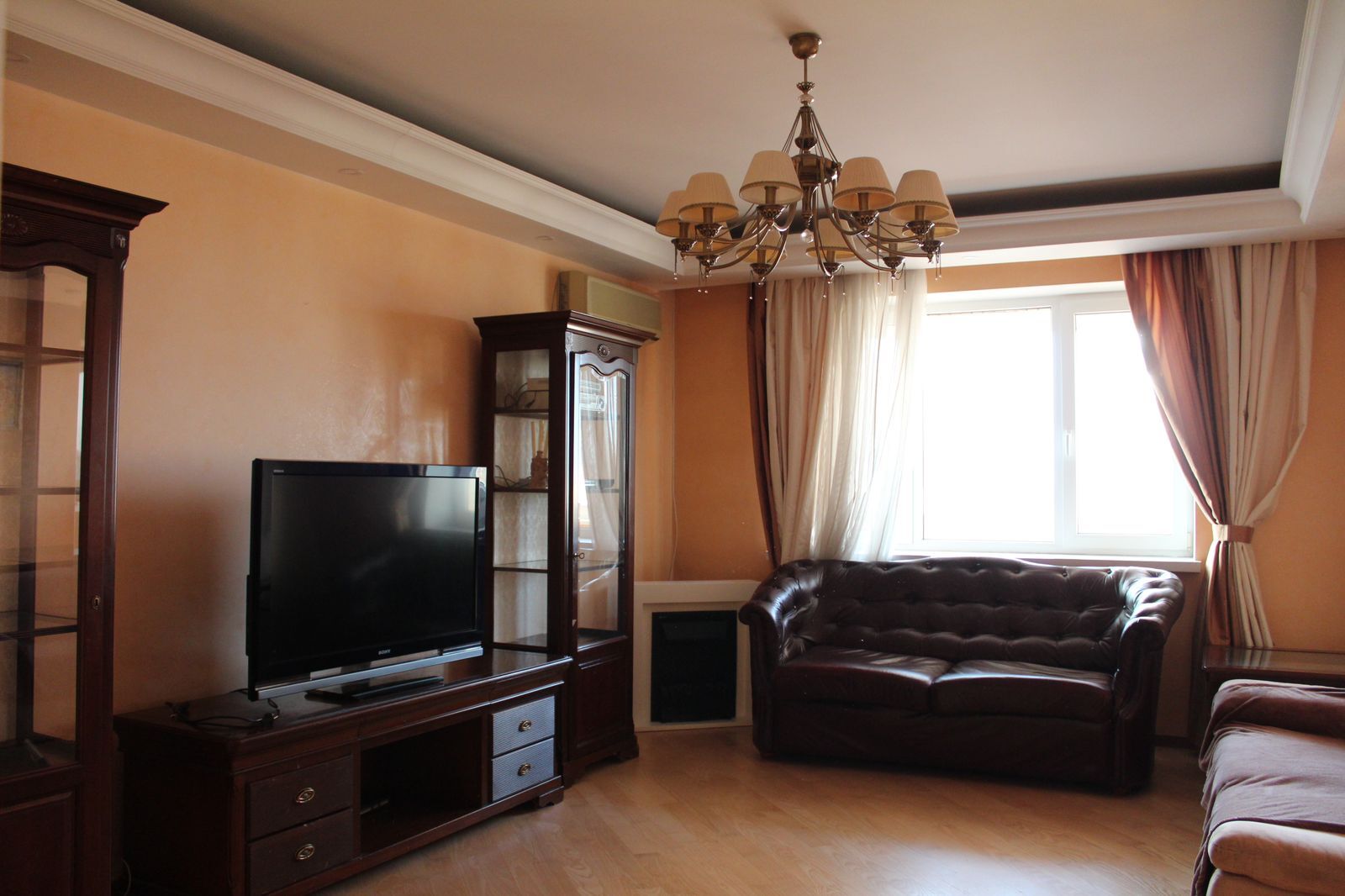 Аренда 4-комнатной квартиры 130 м², Анны Ахматовой ул., 13