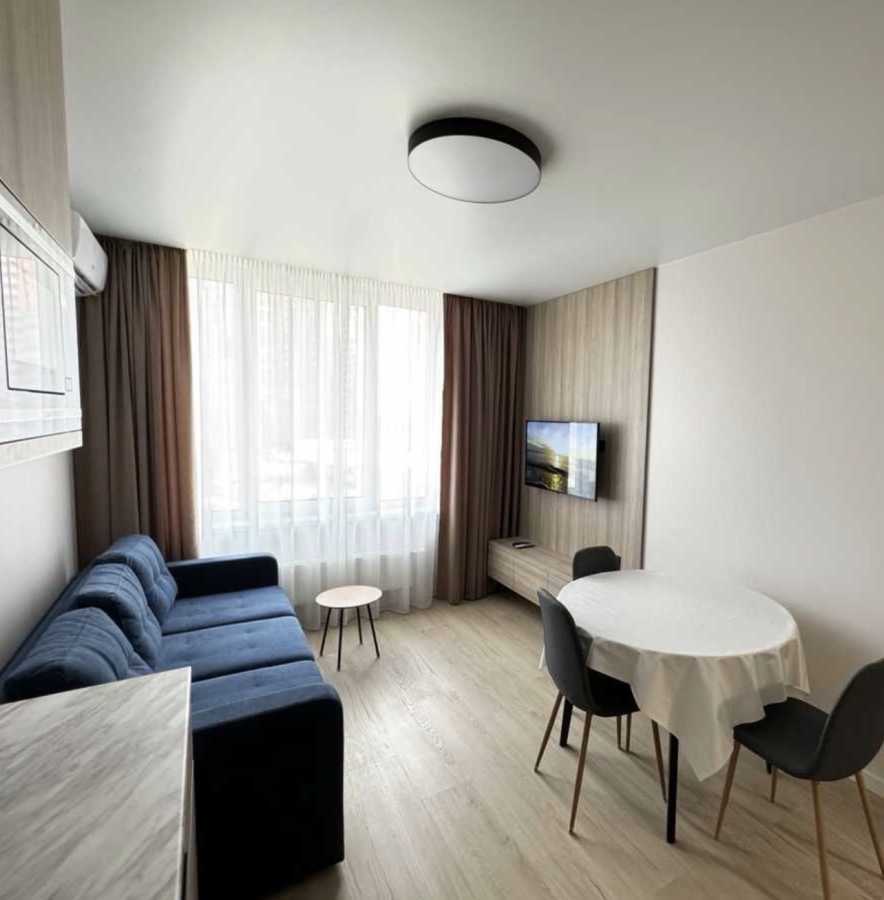 Аренда 1-комнатной квартиры 43 м², Европейская пл., Союза