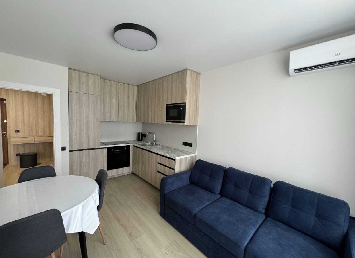 Аренда 1-комнатной квартиры 43 м², Европейская пл., Союза