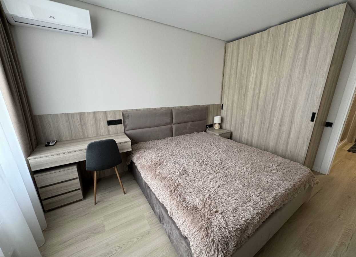 Аренда 1-комнатной квартиры 43 м², Европейская пл., Союза