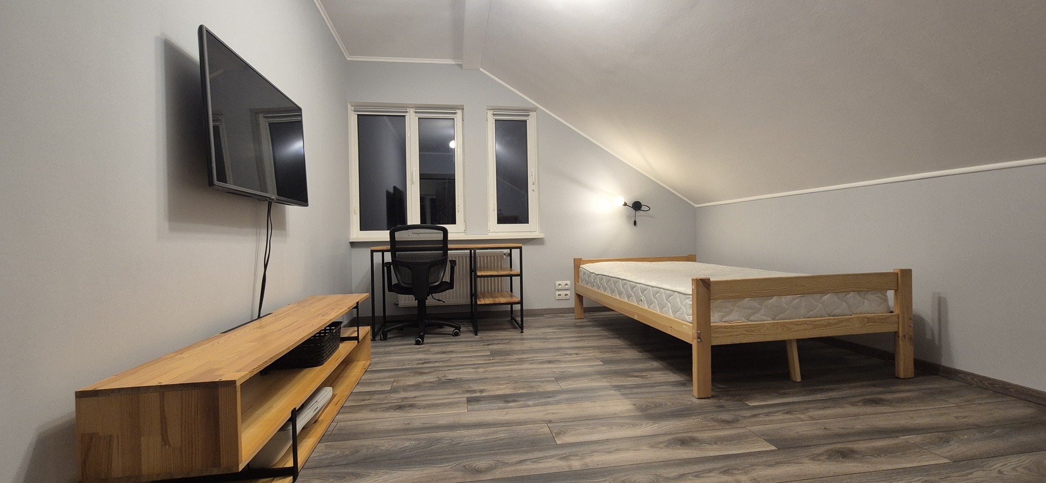 Продаж будинку 166 м², Михаила Мельника вул., 5А