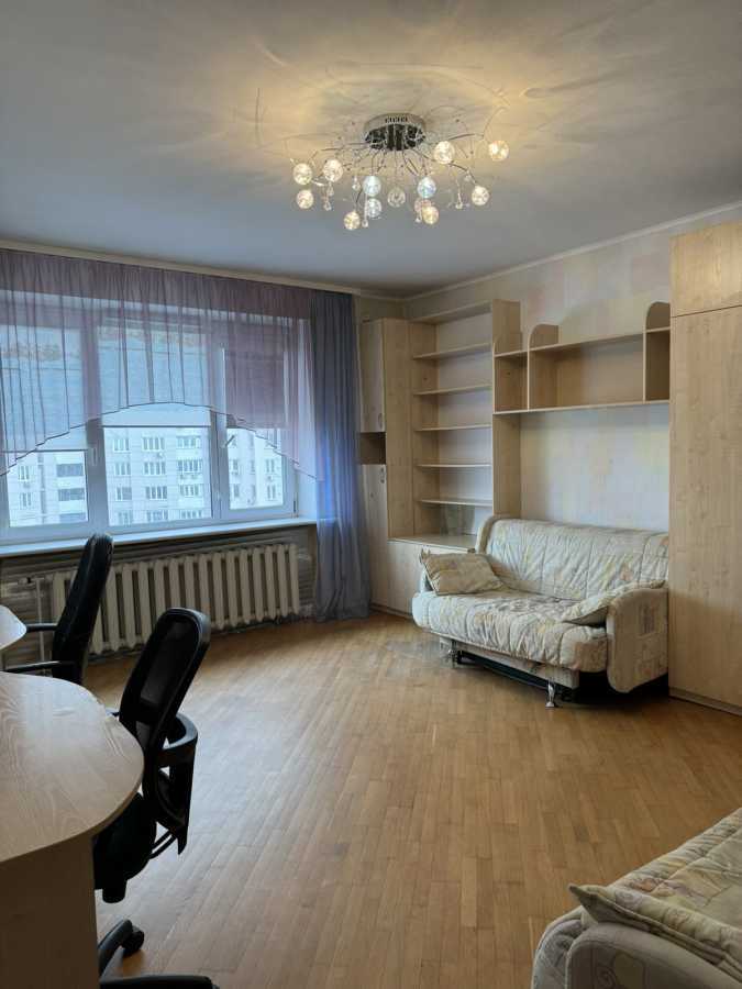 Аренда 3-комнатной квартиры 100 м², Княжий Затон ул., 2/30