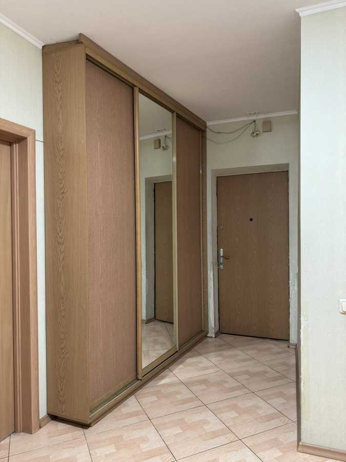 Аренда 3-комнатной квартиры 100 м², Княжий Затон ул., 2/30