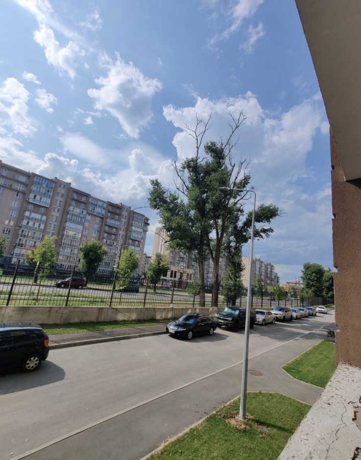 Продажа 1-комнатной квартиры 43 м², Метрологическая ул.