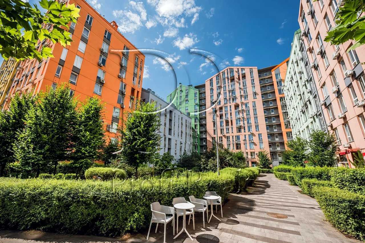 Продажа 3-комнатной квартиры 72 м², Березневая ул., 12