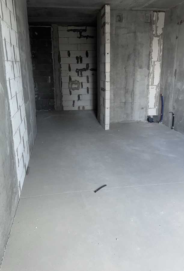 Продажа 2-комнатной квартиры 82 м², Днепровская наб.