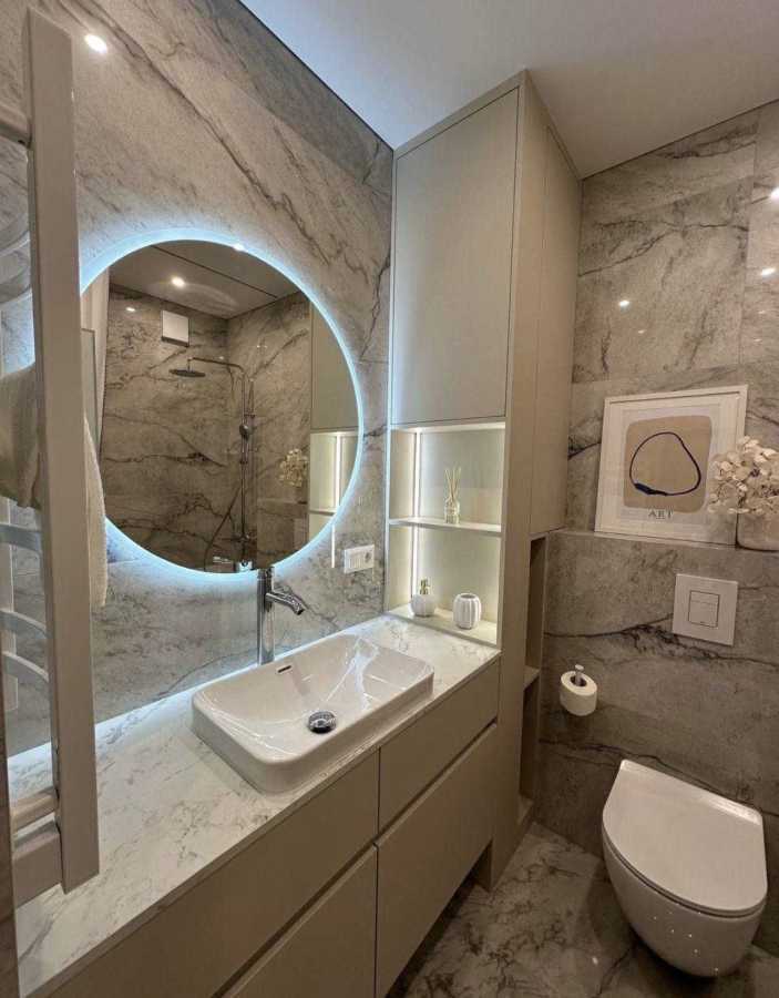 Продажа 2-комнатной квартиры 70 м², Европейская пл., Союза