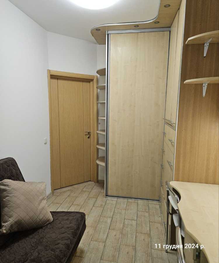 Аренда 3-комнатной квартиры 56 м², Михаила Бойчука ул., 13