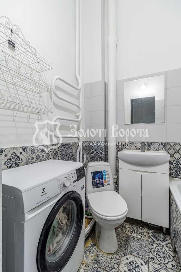 Продажа 1-комнатной квартиры 30.2 м², Саксаганского ул., 129В