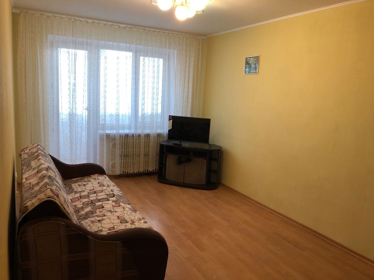 Продажа 3-комнатной квартиры 70 м², Шолохова ул., 15