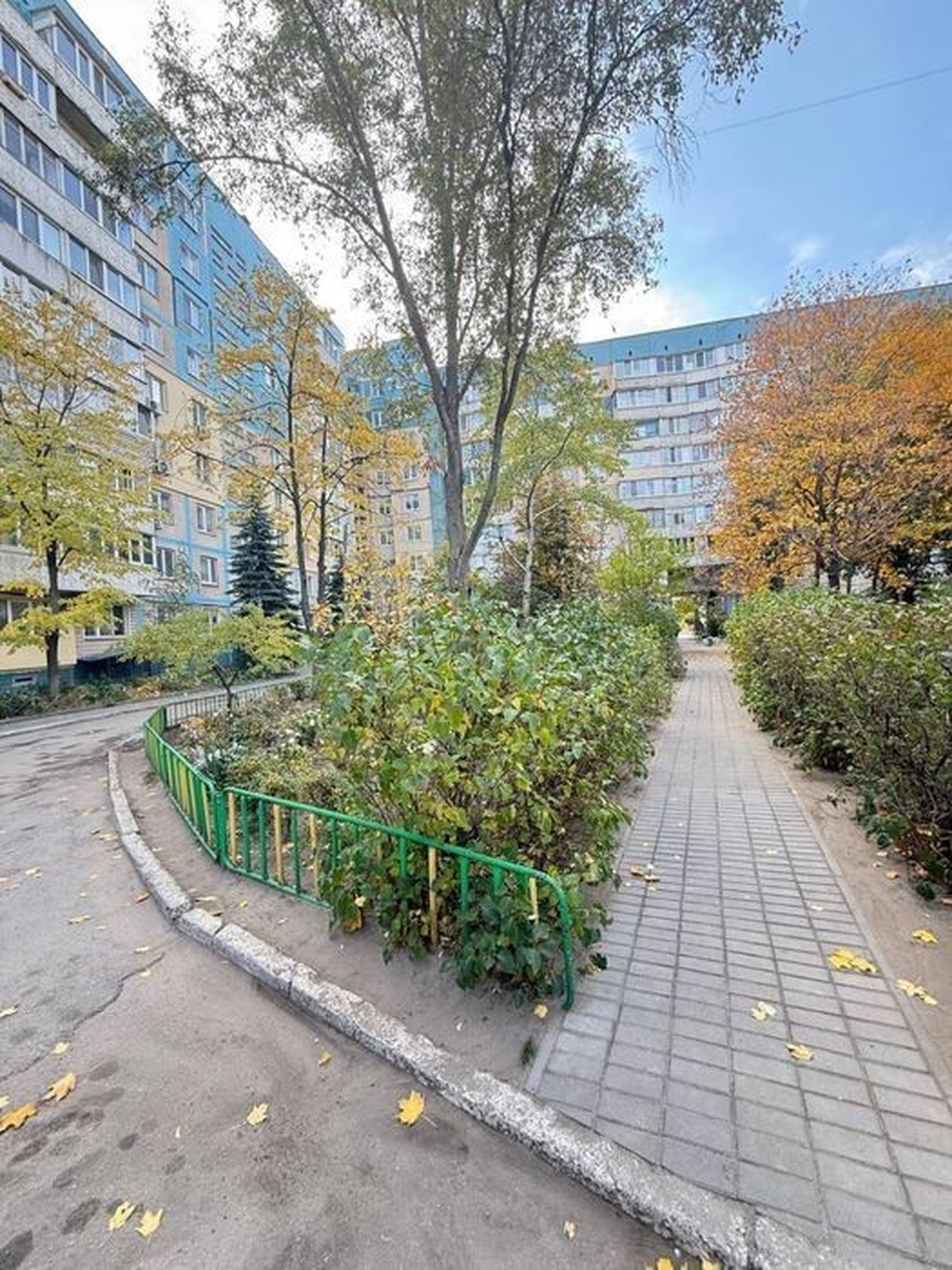 Продажа 3-комнатной квартиры 70 м², Шолохова ул., 15