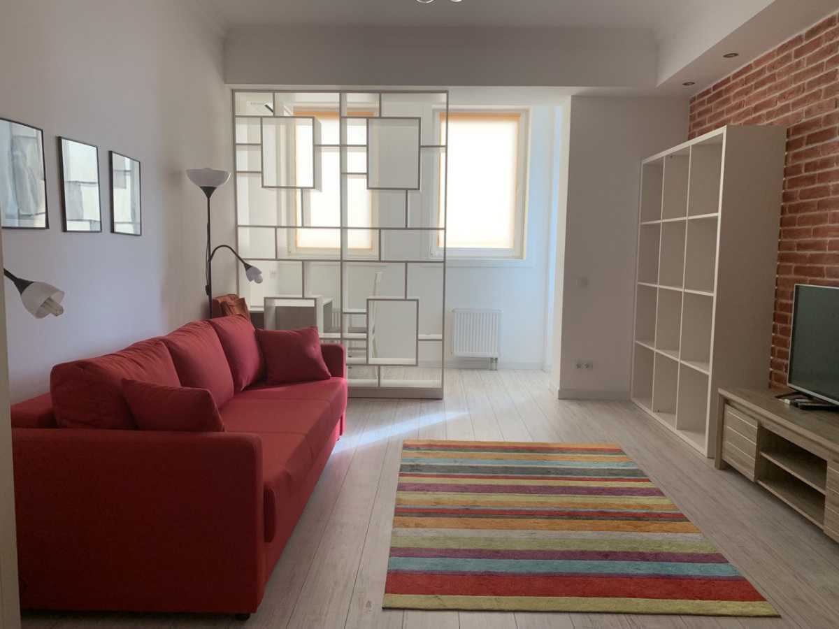 Продажа 1-комнатной квартиры 54.6 м², Дружбы Народов бул., 14-16