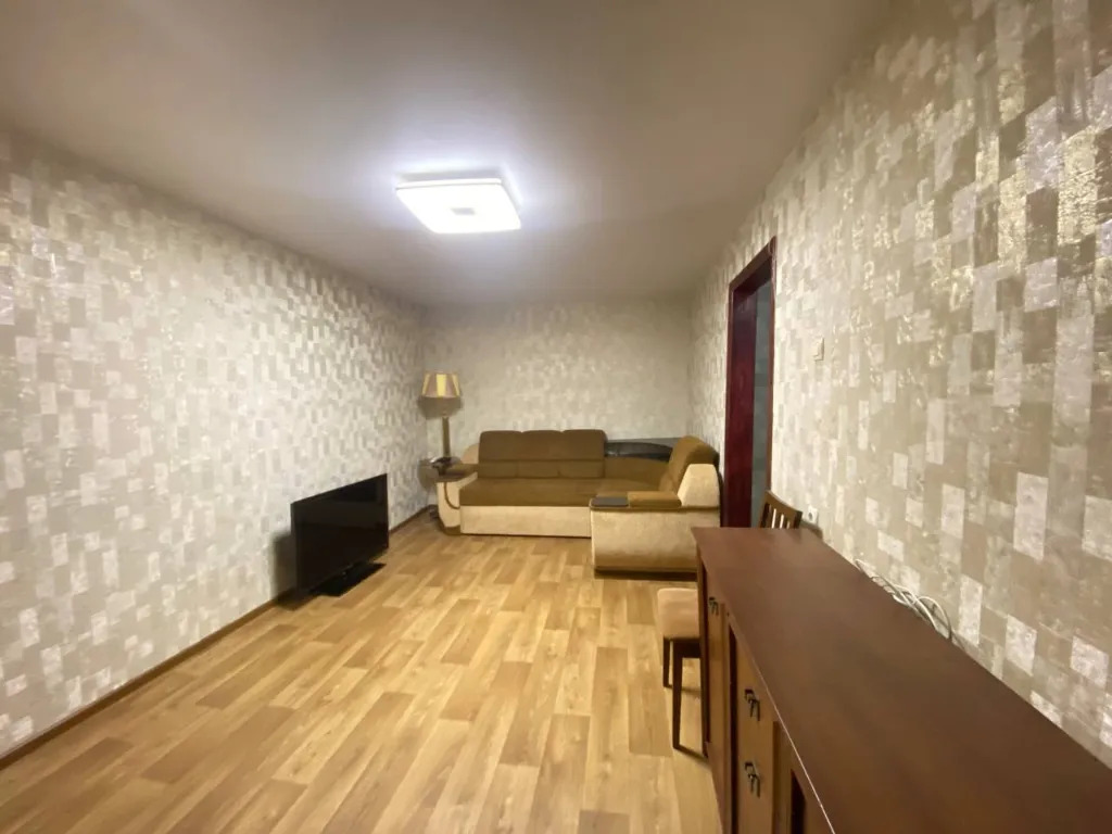 Аренда 1-комнатной квартиры 40 м², Мира просп., 18