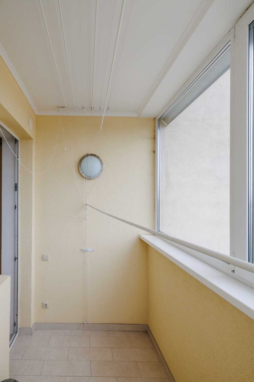 Продажа 3-комнатной квартиры 129.9 м², Курська, 13