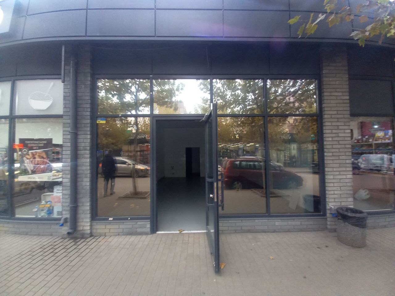 Аренда магазина 43 м², Вольный пер.