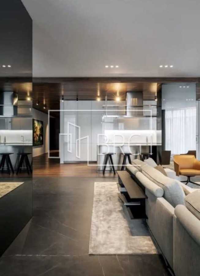 Аренда 4-комнатной квартиры 310 м², Ивана Мазепы ул.